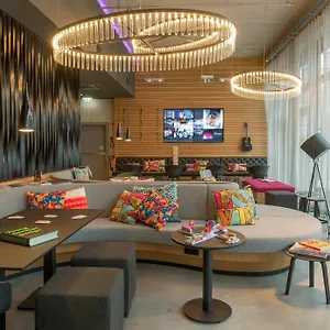 4* Szálloda Moxy